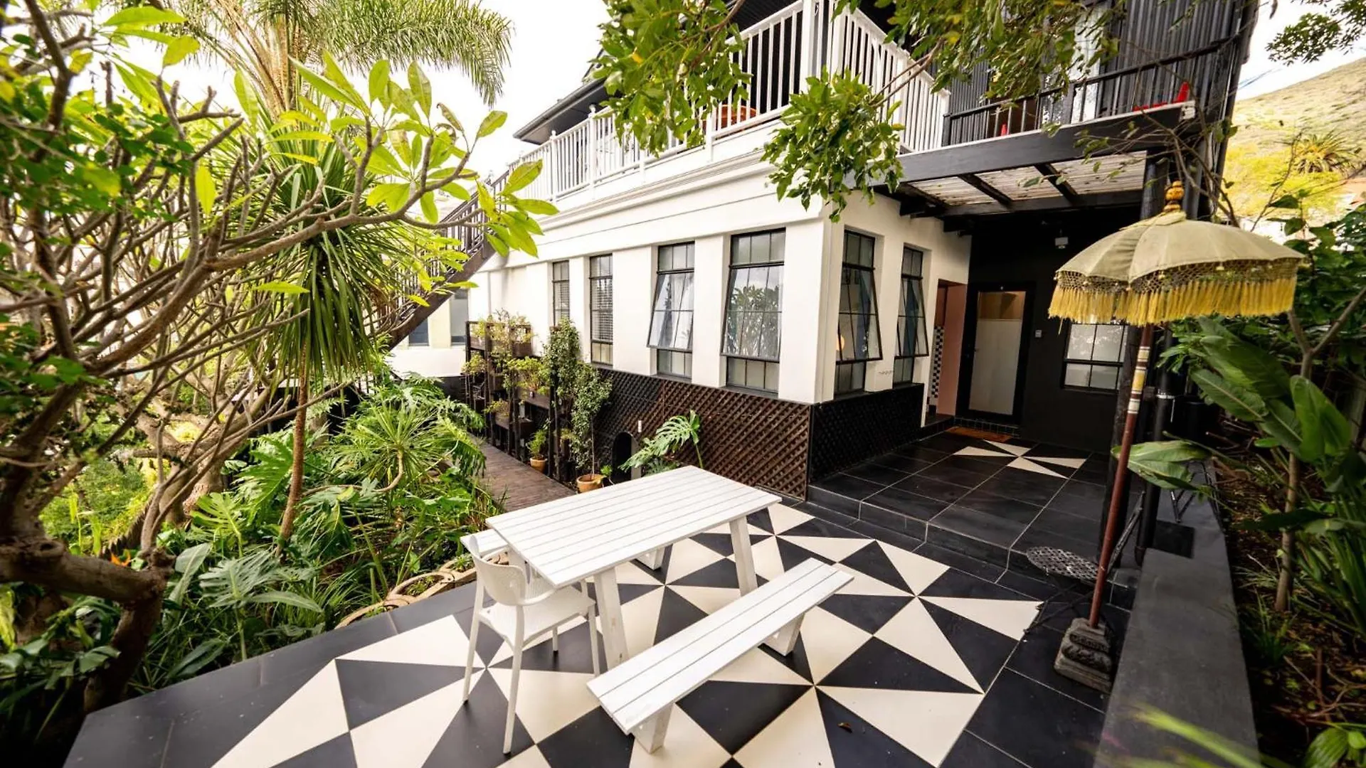 Green Point'S Eyrie - Indulge In An Urban Oasis Κέιπ Τάουν